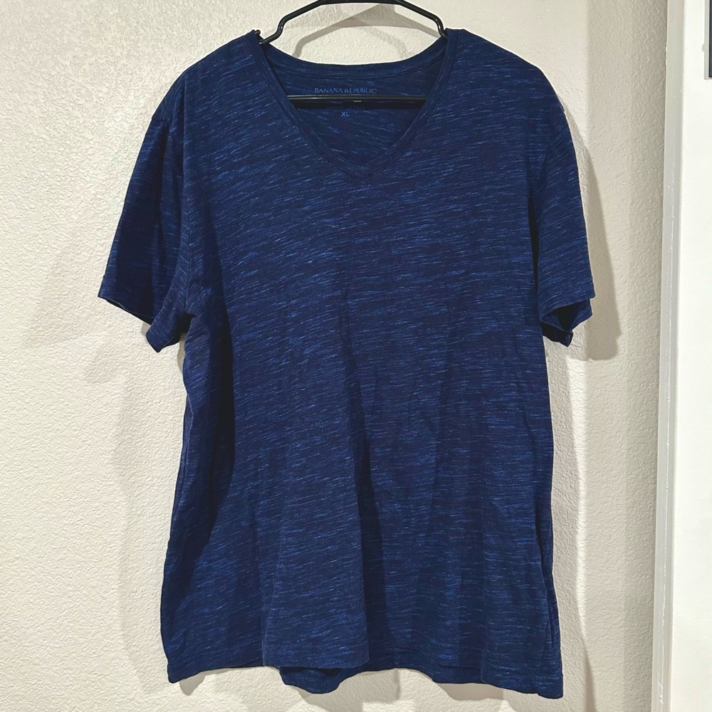 Banana Republic Soft Wash Blue V-Neck T-Shirt Size XL